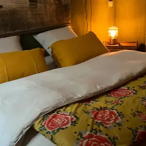 Bed & Breakfast Style Balinais France